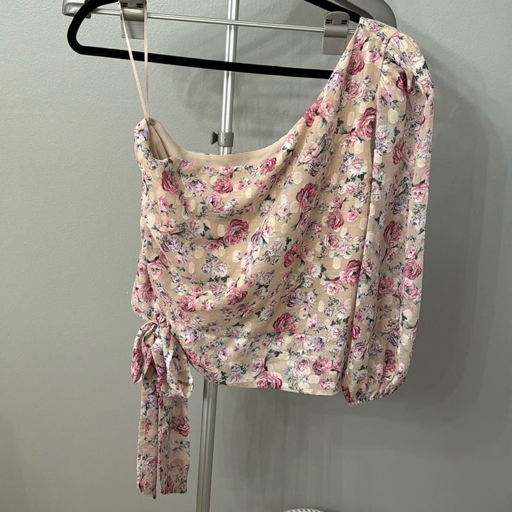 NWT Express chiffon one shoulder blouse with peonies size L